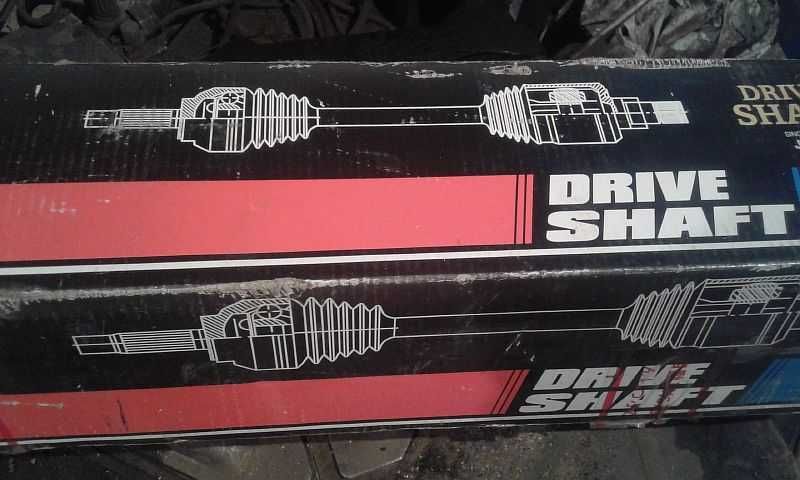 Продам привод (полуось) в сборе на автомашину Toyota Camry 25