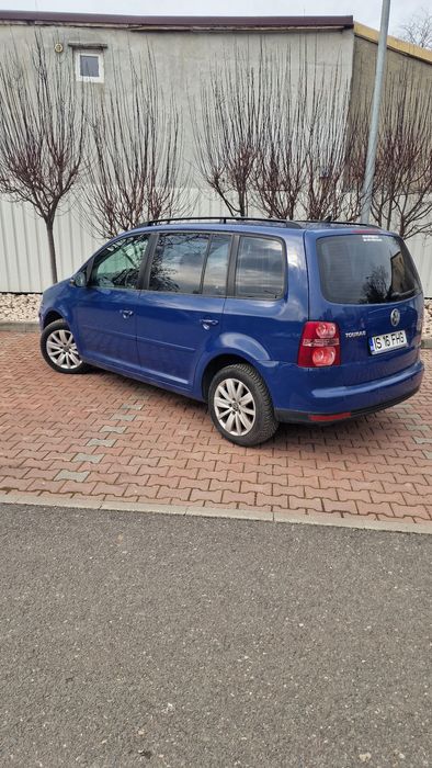 VoLkswagen Turan AutomaT  An 2010 Euro 5 - Proprietar accept orice Tes