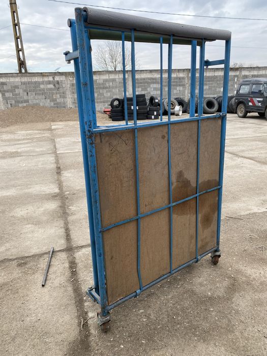 Carucioare ,  boxe transport marfa