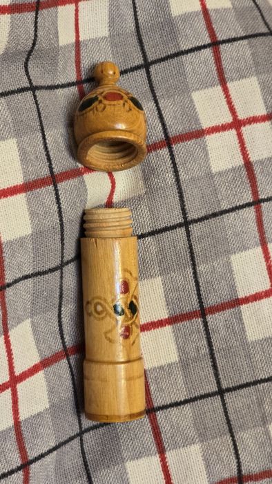 Продам футляр от духов