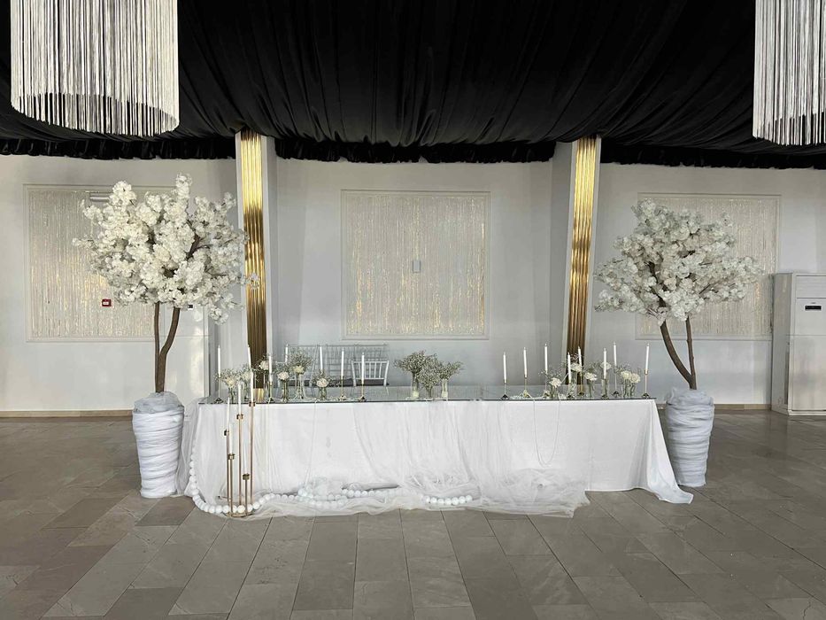 Cort Evenimente/ Inchiriere