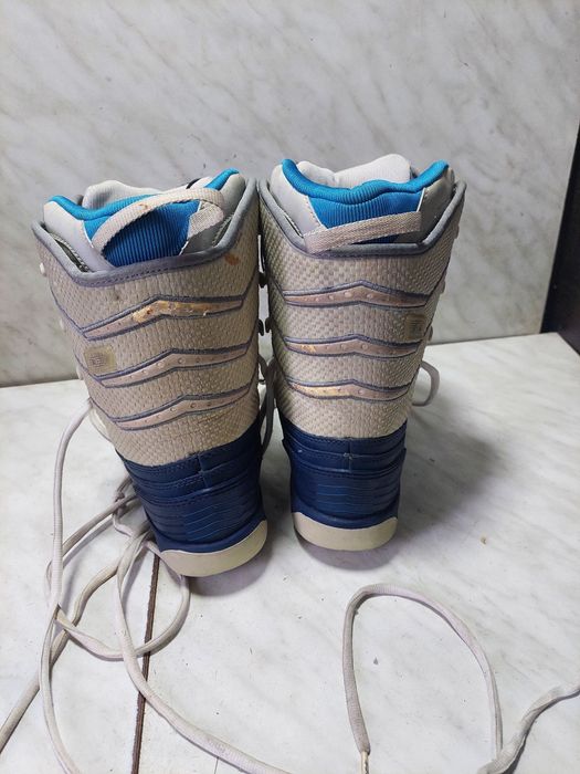 Boots buti 14 placa snowboard   Ride mărimea  36