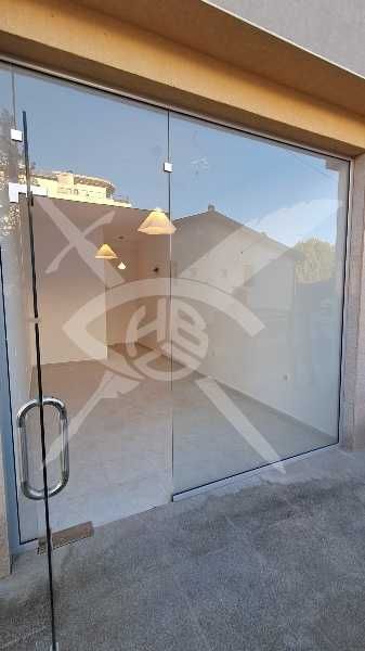 Дава се под наем Магазин в Хисаря - 25 кв.м за 248.88 € - Снимка #1