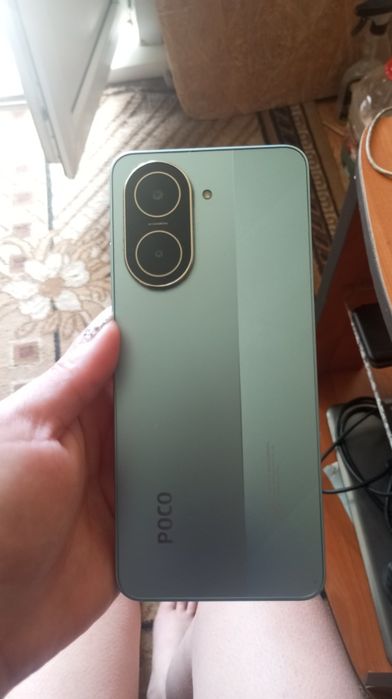 Продам смартфон Poco c 71