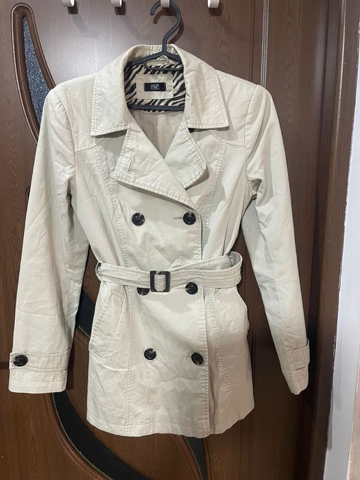 Jacheta dama superba