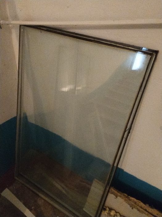 Продам стекла для пластиковых окон