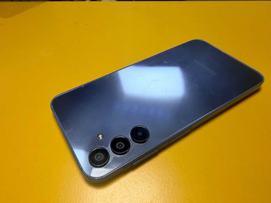 Смартфон Samsung Galaxy A15 128GB 64GB RAM Dual
