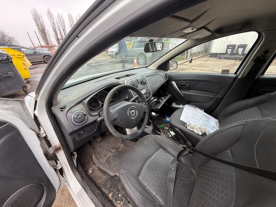 Dezmembrez Dacia Logan  1.2B 2015 D4F-F7