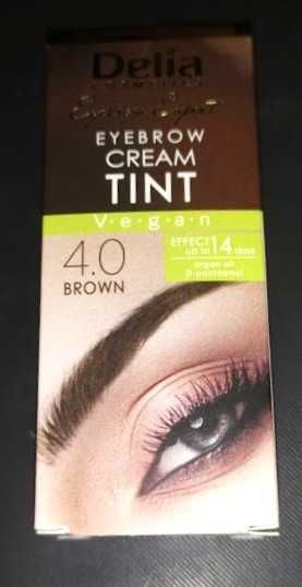 Продавам боя за вежди Delia