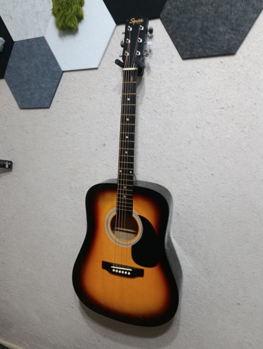 Гитара fender squier sa-105