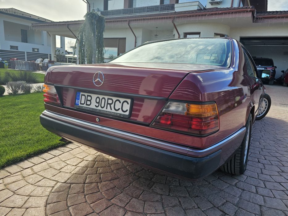 Mercedes W124 Coupe 230CE Vehicul Istoric