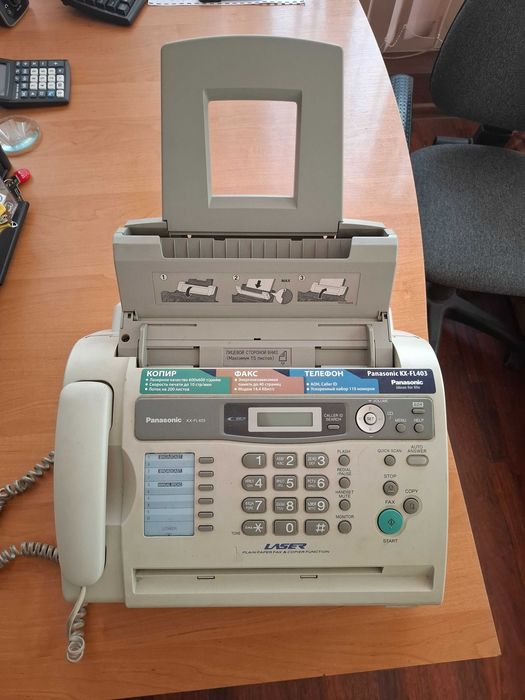 Телефон, факс Panasonic KX - FL403RU