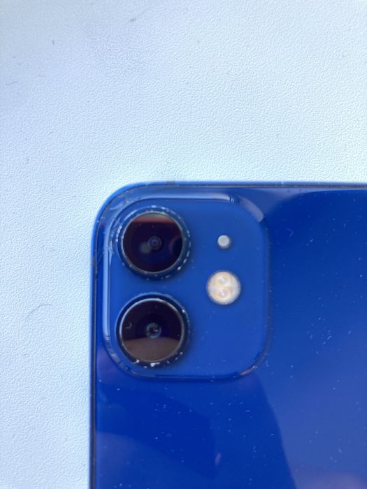 Продам айфон 12 мини