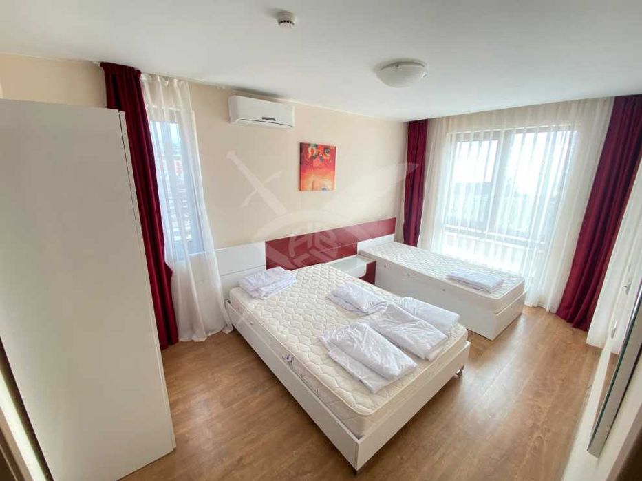Продава се Тристаен апартамент в Свети Влас - 124 кв.м за 1436 €/кв.м - Снимка #2