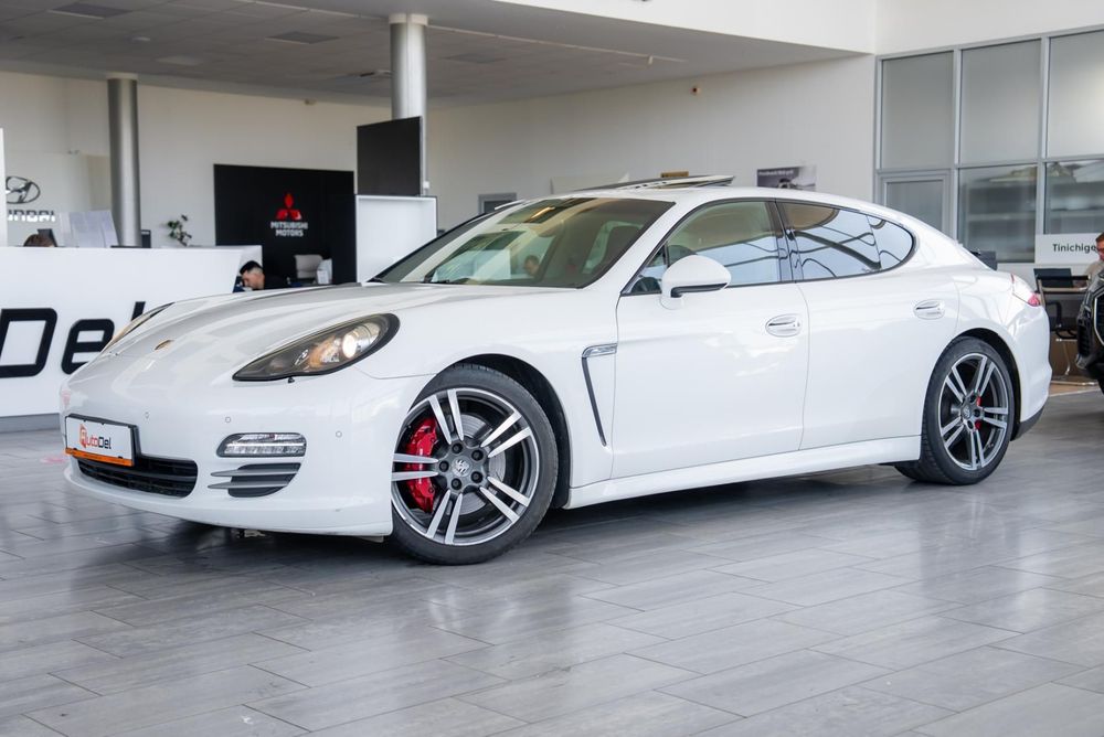 Porsche Panamera Porsche Panamera 4s v8 4.8 / Memory / Trapă / BOSE / Soft-Close