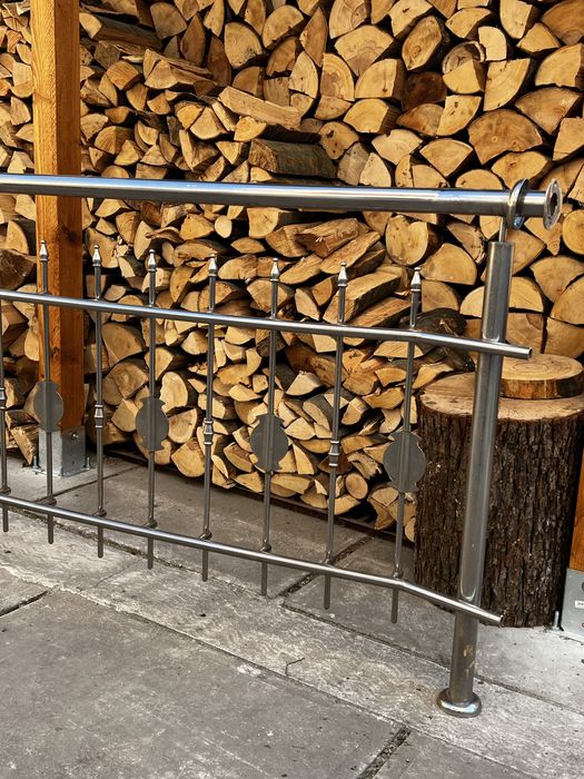 Vand  balustrada de inox, lungime 5.5m