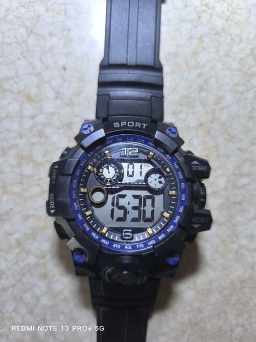 Новые электронные часы