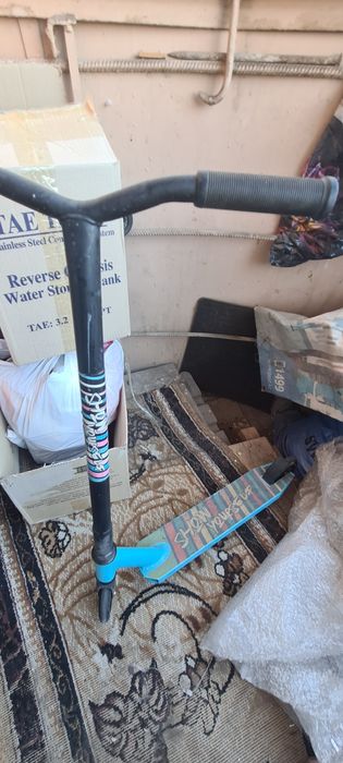 Продам самокат трюковой