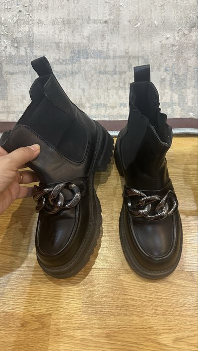 Сапожки ботильоны