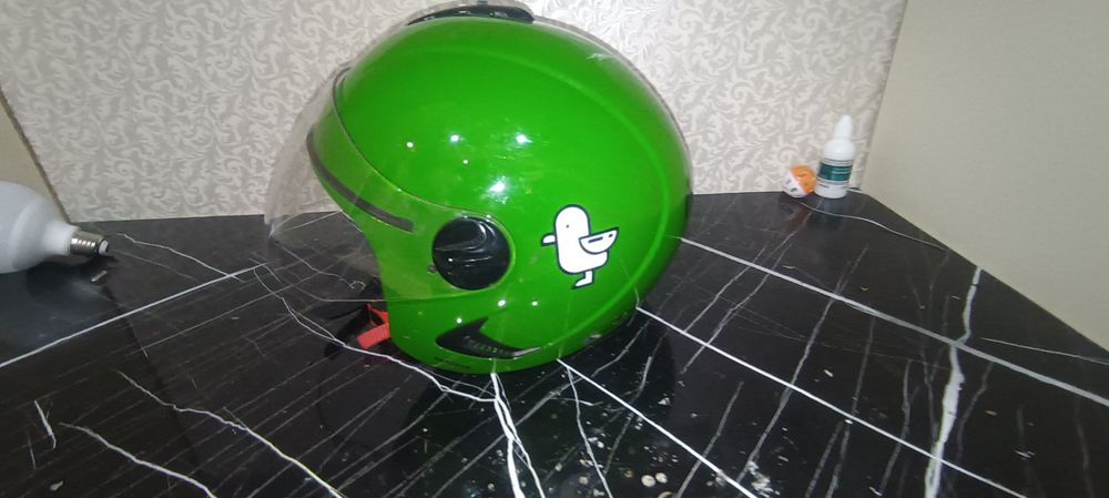 Продам шлем для мотоцикла