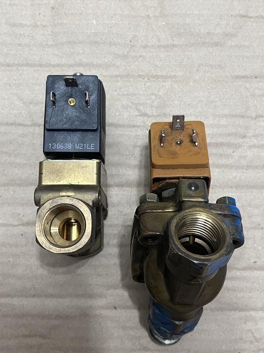 2 Electrovalve Parker / Lucifer 220V AC – Bobine 483510 F – 9W