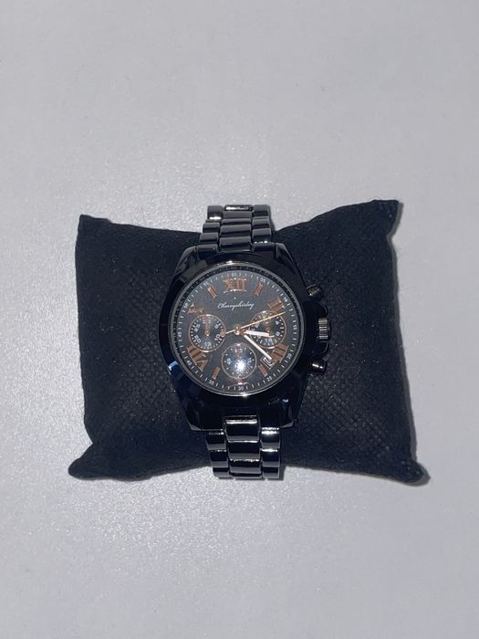 Продам чясы по 10000