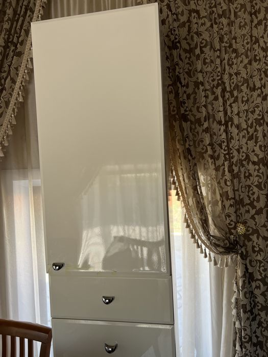 Продается шкафчик для ванной