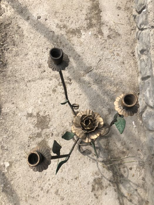 продаётся подсвечник