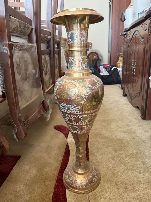 Декоративные вазы