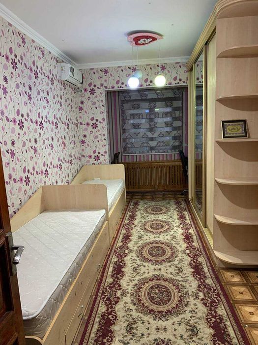 Продается 2 * 2х комнатные квартиры, объединённые, с 2-мя сан узлами