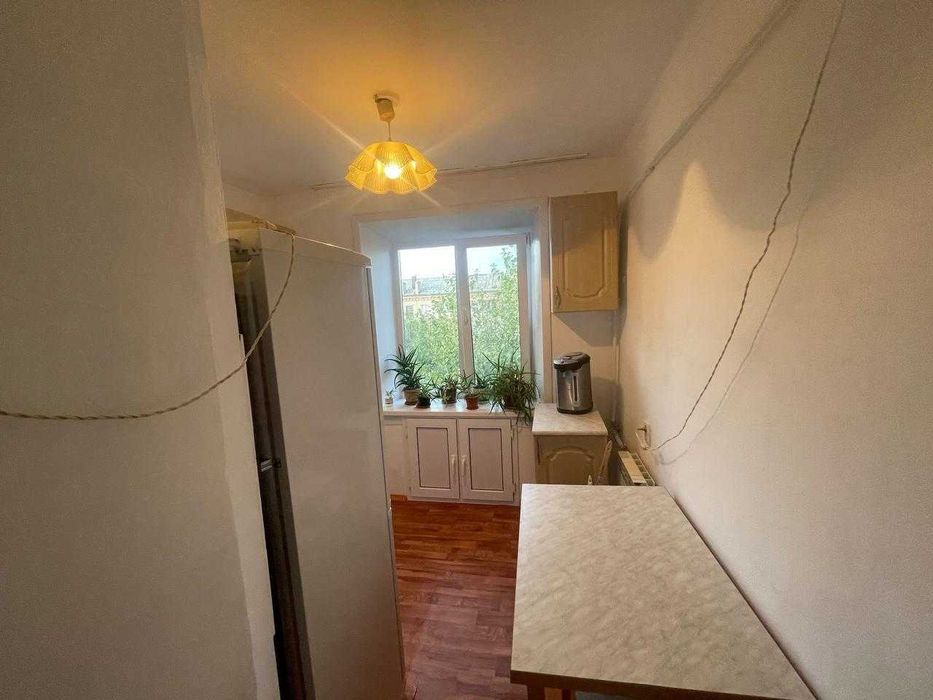 2 шка в центре по Гоголя