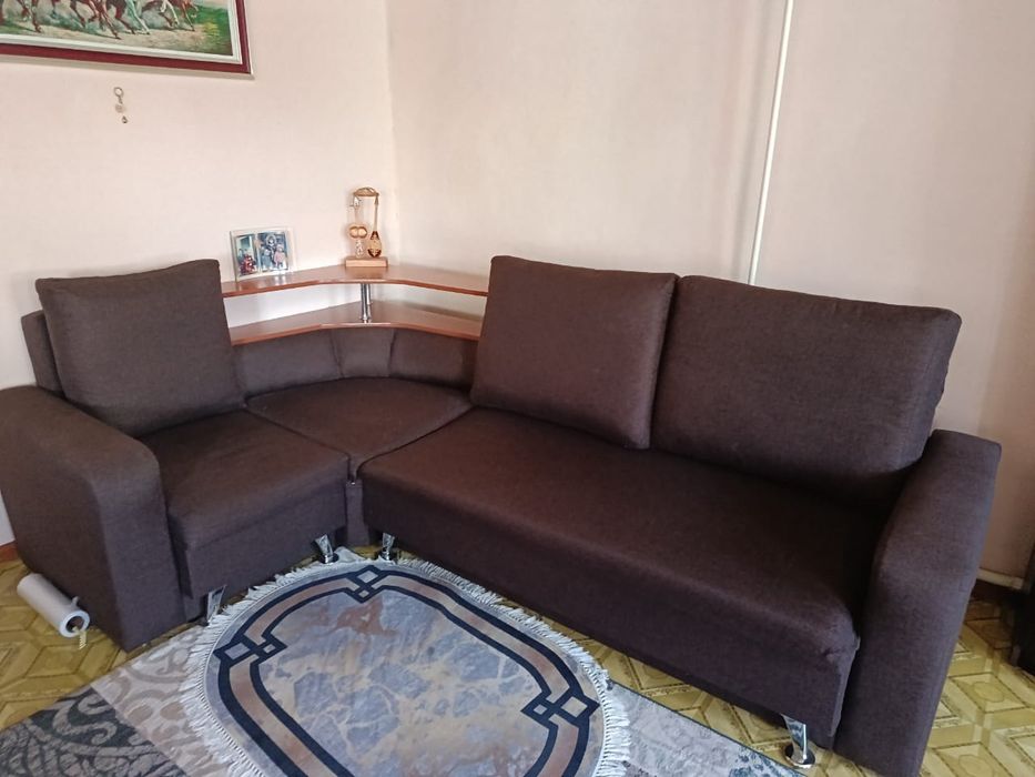 Продам угловой диван