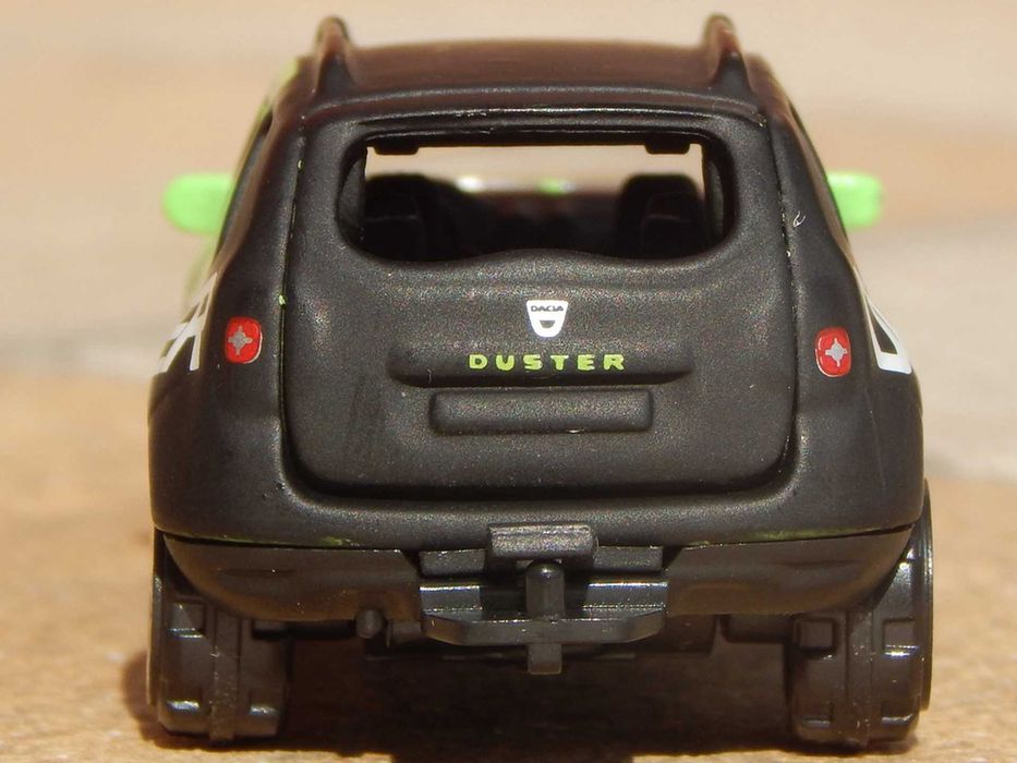 Macheta Dacia Duster 2 (HM) prefacelift 2017 scara 1:64 Majorette