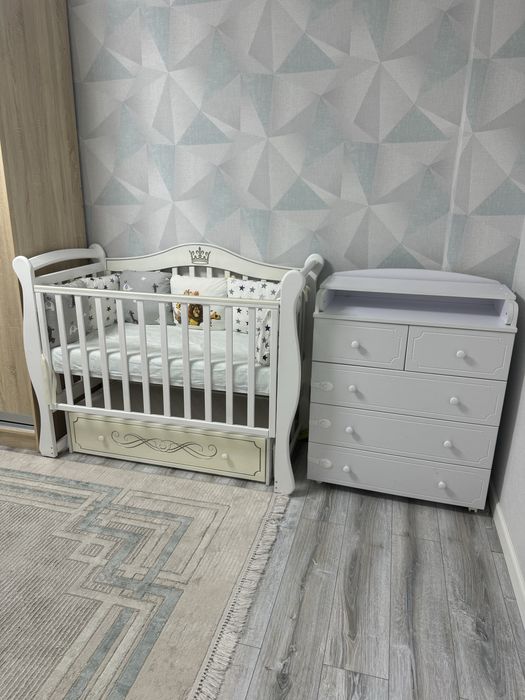 Продам детскую кровать манеж