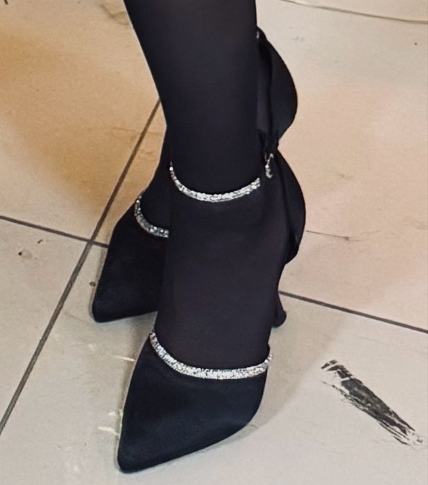 Твидовое черное платье