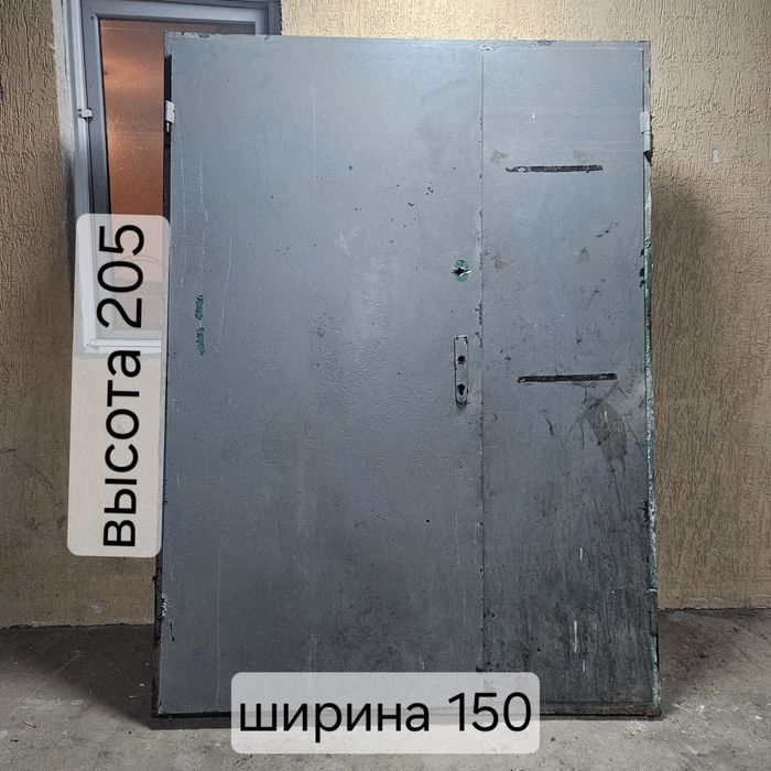 Двери металлические