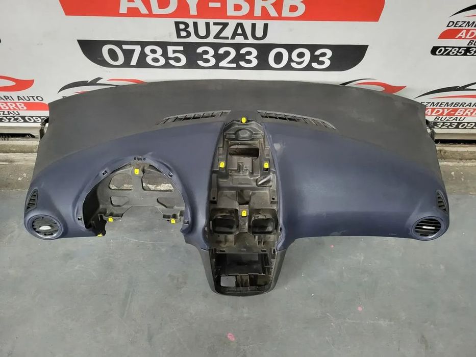 plansa de bord/ torpedou/airbag opel corsa d