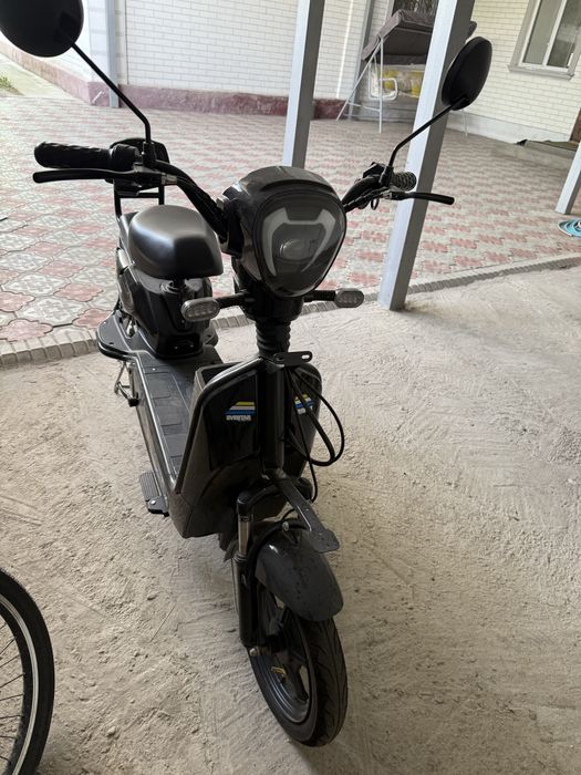 Продам электроскутер