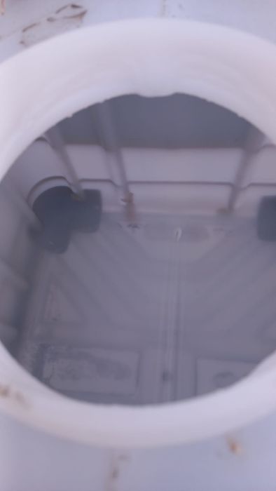 Butoaie plastic 200L bazin ibc