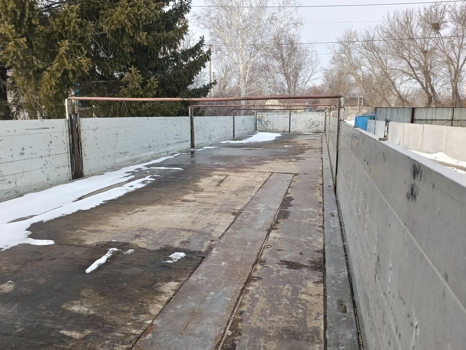 Полуприцеп бортовой