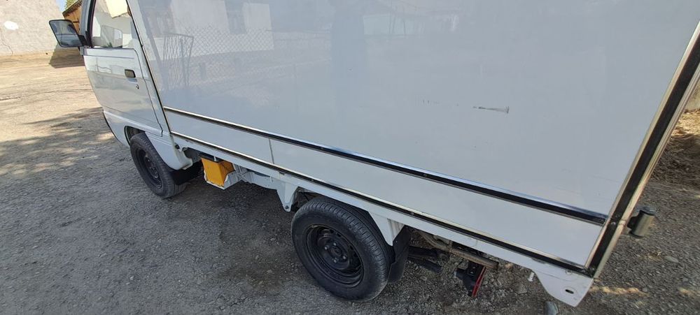 Chevrolet Labo sotiladi