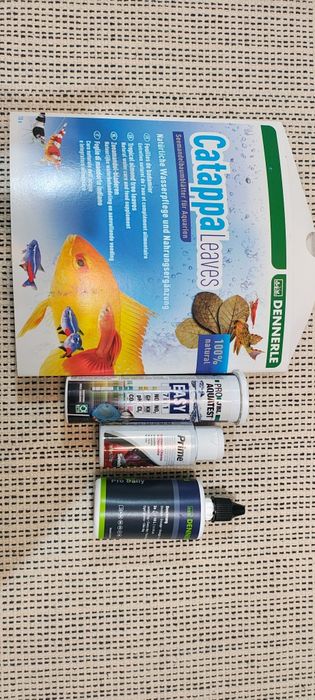 Acvariu 20L complet echipat