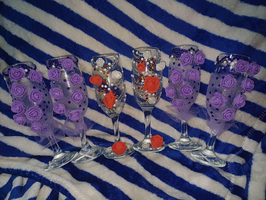 Execut pahare personalizate la comanda pentru evenimente