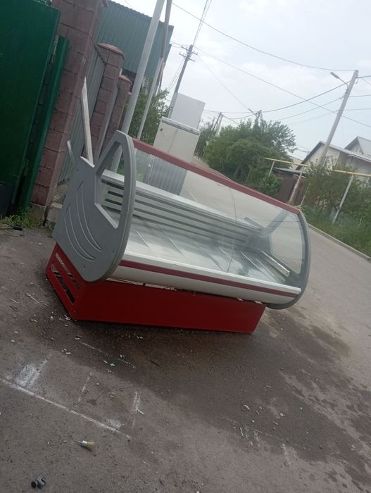 Холодильник витринный для мяса
