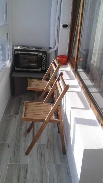 Дава се под наем Двустаен апартамент в Бургас, Лазур - 80 кв.м за 140.25 € - Снимка #1