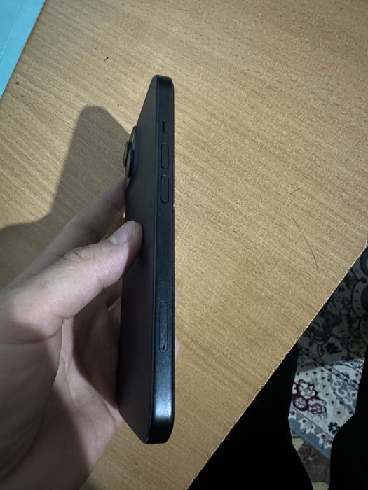 Айфон 15 сатылады