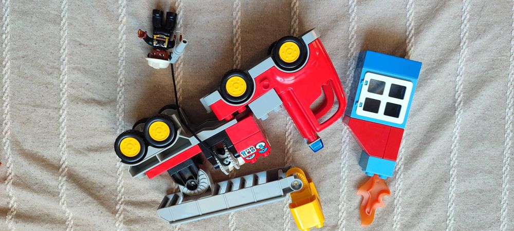 Lego uri DUPLO pompieri animale mickey