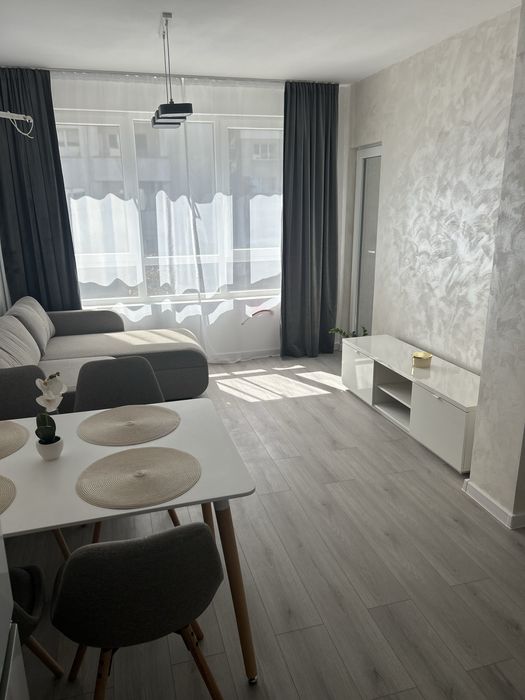 Дава се под наем Двустаен апартамент в София, Студентски град - 60 кв.м за 650 € - Снимка #1