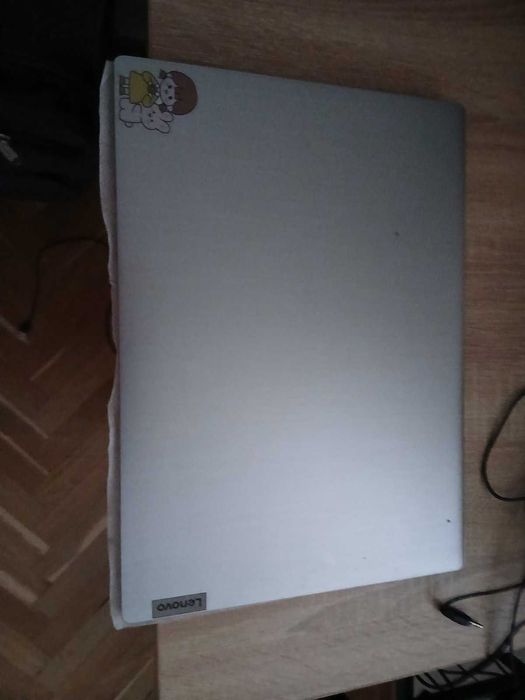 Лаптоп Lenovo IdeaPad S340-бърз, стилен и надежден