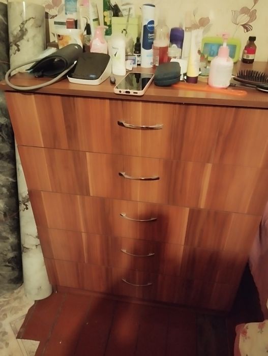 Срочно продам комод